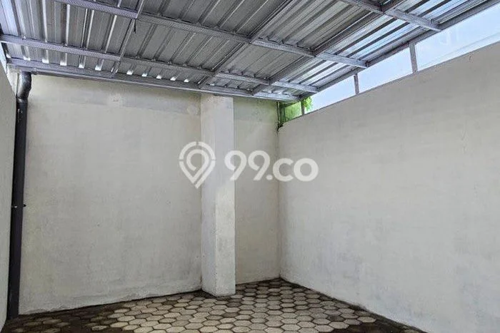 Ruko Disewa di Malang dengan LB 180m2 Area Komersial Ramai Ruko Disewa di Malang dengan LB 180m2 Area Komersial Ramai