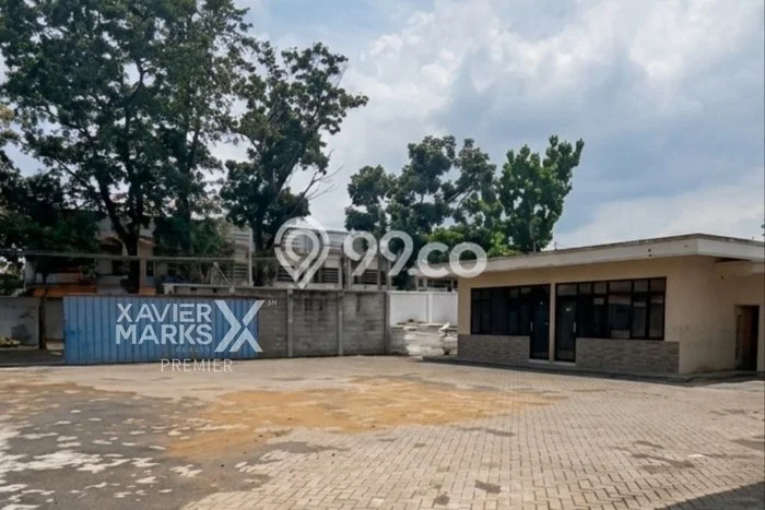 Untuk Dijual Gudang di Pakisaji Malang LT 2160m2 / LB 1100m2 Untuk Dijual Gudang di Pakisaji Malang LT 2160m2 / LB 1100m2