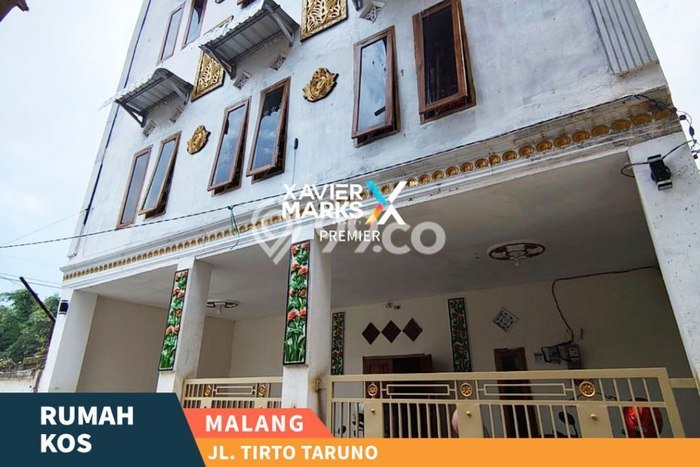Dijual Kost Strategis di Lowokwaru, Malang 22 KT, 22 KM, Luas Bangunan 338m2 Dijual Kost Strategis di Lowokwaru, Malang 22 KT, 22 KM, Luas Bangunan 338m2