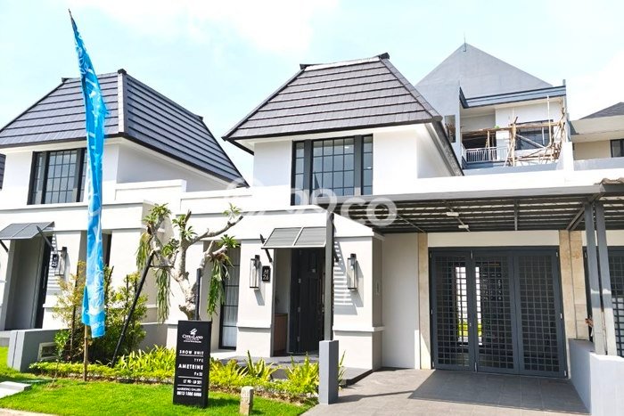 For Sale! Luxury House LT 201m2 Desain Elegan di Tidar For Sale! Luxury House LT 201m2 Desain Elegan di Tidar