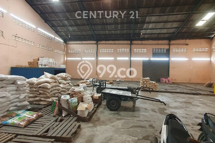 Gudang Dijual di Bandung LT 1006m2 & LB 800m2 Lokasi Terbaik! Gudang Dijual di Bandung LT 1006m2 & LB 800m2 Lokasi Terbaik!