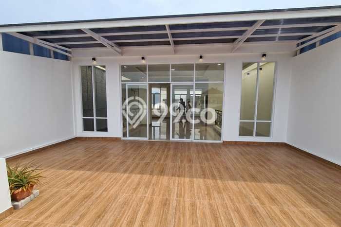 Jual Rumah Mewah Elegan Dengan View Eksklusif di Pantai Indah Kapuk, Jakarta Utara Jual Rumah Mewah Elegan Dengan View Eksklusif di Pantai Indah Kapuk, Jakarta Utara