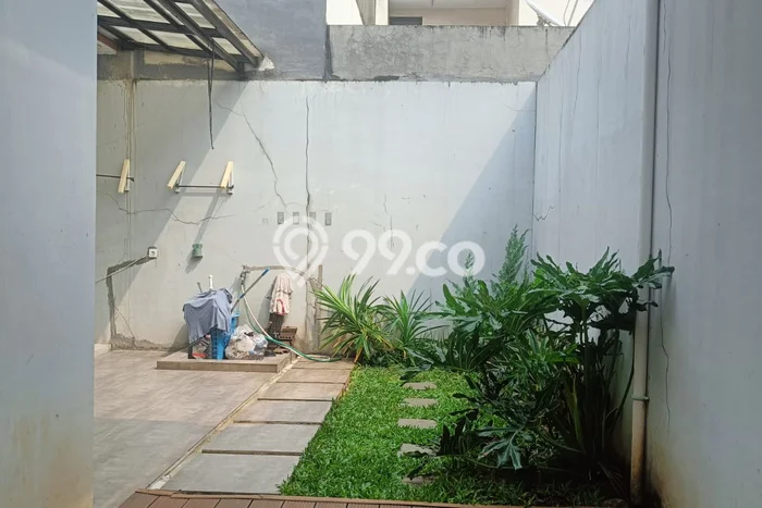 Rumah Minimalis 3 KT di BSD Avani Tangerang Semi Furnished Rumah Minimalis 3 KT di BSD Avani Tangerang Semi Furnished