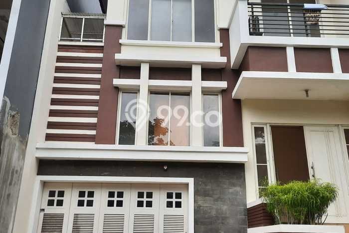 Rumah Disewakan Jakarta Utara LT 190m2 LB 258m2 Area Pantai Indah Kapuk Rumah Disewakan Jakarta Utara LT 190m2 LB 258m2 Area Pantai Indah Kapuk