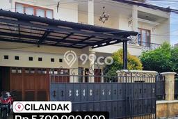 Dijual Rumah Mewah Exclusive di Cilandak, Jakarta Selatan Dijual Rumah Mewah Exclusive di Cilandak, Jakarta Selatan
