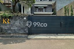Rumah Eksklusif Dijual LT 208m2 di Kebayoran Baru, Jakarta Selatan Rumah Eksklusif Dijual LT 208m2 di Kebayoran Baru, Jakarta Selatan