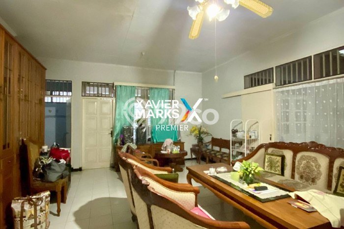 SPECIAL PRICE! Rumah Strategis di Blimbing, LT 267m2m² LB 160m2m² SPECIAL PRICE! Rumah Strategis di Blimbing, LT 267m2m² LB 160m2m²