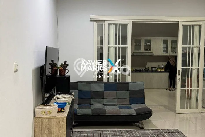 Rumah di Lowokwaru, Malang, LT 120m2m² LB 200m2m² Rumah di Lowokwaru, Malang, LT 120m2m² LB 200m2m²