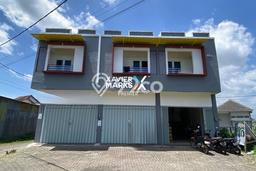Ruko Bagus LT 48m2 LB 80m2 Dijual di Pakis Malang Ruko Bagus LT 48m2 LB 80m2 Dijual di Pakis Malang