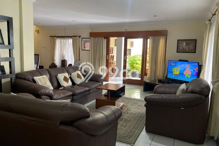 Vila di Coblong, Area 388m2m², Lokasi Strategis Vila di Coblong, Area 388m2m², Lokasi Strategis
