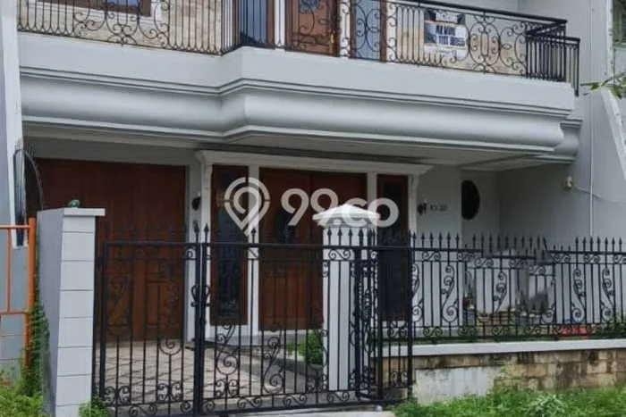 Sewa Rumah Murah di Intercon Jakarta Barat Punya 3 KT Sewa Rumah Murah di Intercon Jakarta Barat Punya 3 KT