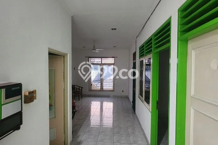 Sewa Rumah Harga Terjangkau di Tanjung Duren Jakarta Barat Punya 3 KT Sewa Rumah Harga Terjangkau di Tanjung Duren Jakarta Barat Punya 3 KT