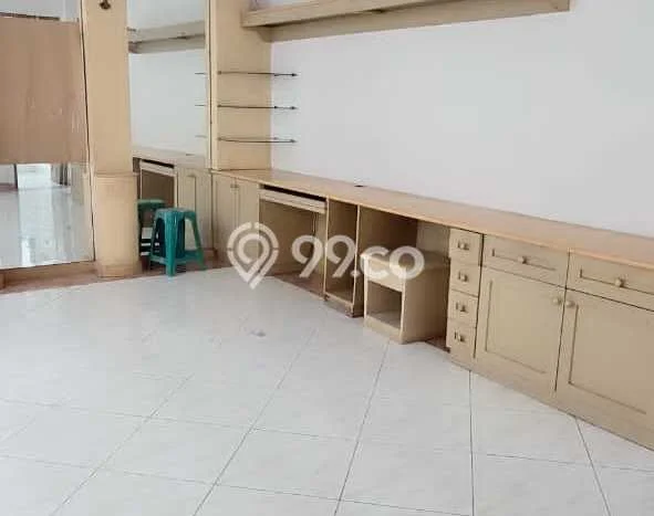 Sewa Rumah Murah di Intercon Jakarta Barat Punya 3 KT Sewa Rumah Murah di Intercon Jakarta Barat Punya 3 KT