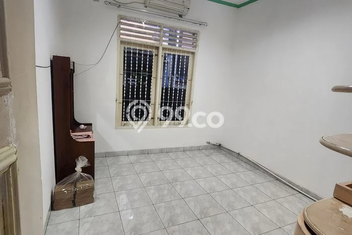 Sewa Rumah Harga Terjangkau di Tanjung Duren Jakarta Barat Punya 3 KT Sewa Rumah Harga Terjangkau di Tanjung Duren Jakarta Barat Punya 3 KT
