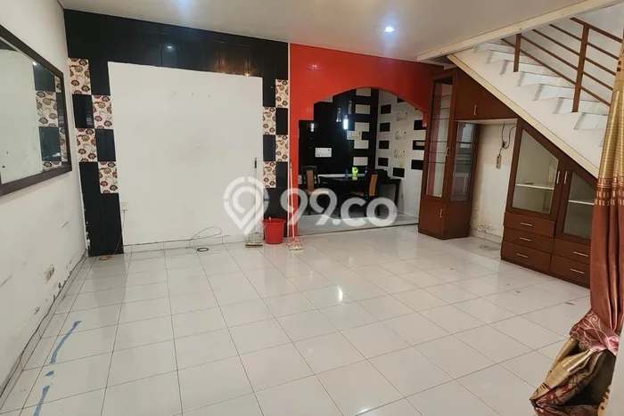 Disewakan! Rumah 3 Kamar Tidur &
3 Kamar Mandi di Cibubur, Bekasi Disewakan! Rumah 3 Kamar Tidur &
3 Kamar Mandi di Cibubur, Bekasi