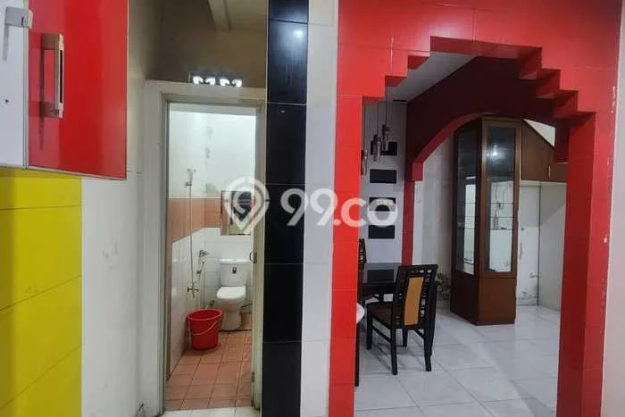 Disewakan! Rumah 3 Kamar Tidur &
3 Kamar Mandi di Cibubur, Bekasi Disewakan! Rumah 3 Kamar Tidur &
3 Kamar Mandi di Cibubur, Bekasi