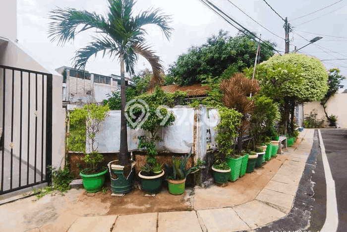 Dijual Tanah di Sawah Besar Jakarta Pusat Luas 392m2 SHM Dijual Tanah di Sawah Besar Jakarta Pusat Luas 392m2 SHM