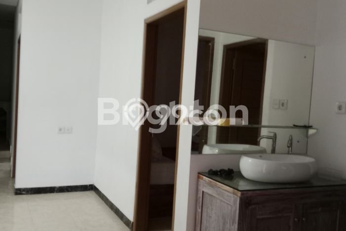 Rumah Asri di Jimbaran, Badung, LT 150m² LB 135m² Rumah Asri di Jimbaran, Badung, LT 150m² LB 135m²