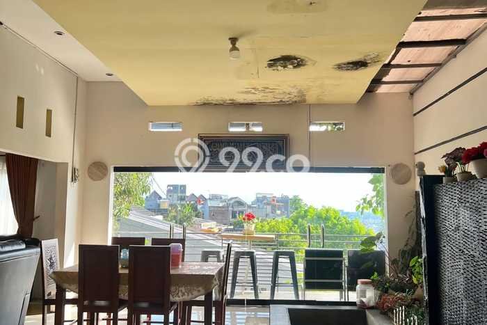 Vila Kawasan Cimenyan, Luas 560m2m², Lingkungan Nyaman Vila Kawasan Cimenyan, Luas 560m2m², Lingkungan Nyaman