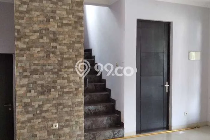 Sewa Rumah Murah di Cibubur Bogor Punya 5 KT Sewa Rumah Murah di Cibubur Bogor Punya 5 KT