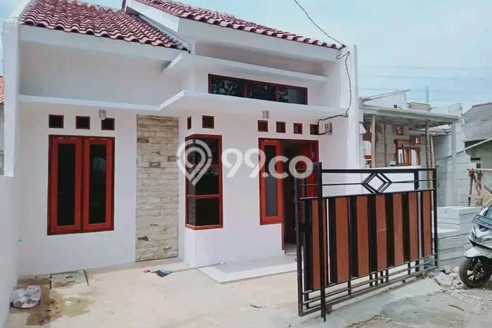 Rumah modern siap huni nyaman dan strategis Rumah modern siap huni nyaman dan strategis