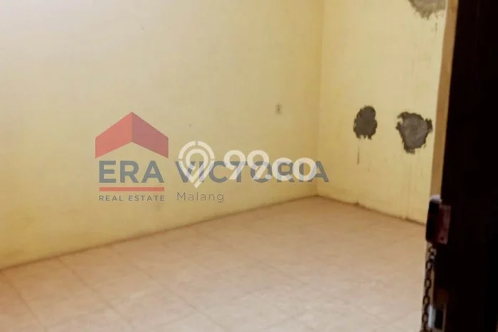 Ruko Disewa di Klojen, Malang, LT 130m2 / LB 240m2 Ruko Disewa di Klojen, Malang, LT 130m2 / LB 240m2