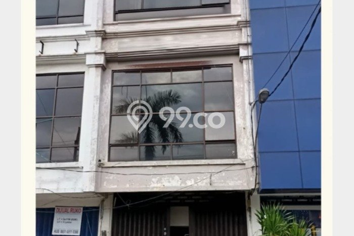 Unit Ruko Dijual di Rungkut Surabaya 225m2 Unit Ruko Dijual di Rungkut Surabaya 225m2