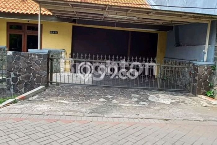 For Sale! Luxury House LT 298m2 Desain Elegan di Gununganyar For Sale! Luxury House LT 298m2 Desain Elegan di Gununganyar