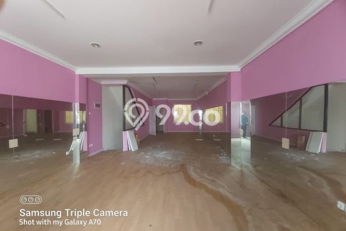 Ruko Lokasi Strategis Kawasan Pantai Indah Kapuk, Luas 246m², Mainroad Ruko Lokasi Strategis Kawasan Pantai Indah Kapuk, Luas 246m², Mainroad