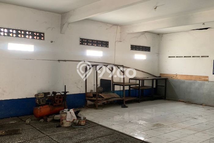 Ruko Disewa di Tangerang dengan LB 340m2 Area Komersial Ramai Ruko Disewa di Tangerang dengan LB 340m2 Area Komersial Ramai