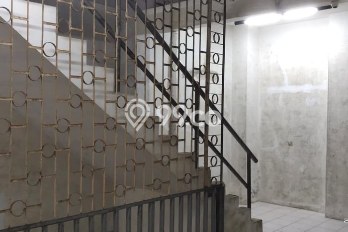 Unit Gudang Strategis di Grogol Petamburan, Jakarta Barat Potensi Bisnis Besar Unit Gudang Strategis di Grogol Petamburan, Jakarta Barat Potensi Bisnis Besar