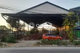Gudang disewakan di Maulafa Kupang dengan luas bangunan 810m2 Gudang disewakan di Maulafa Kupang dengan luas bangunan 810m2