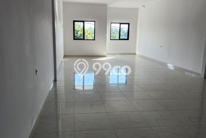 Area Ramai! Ruko Dijual di Maulafa untuk Bisnis Luas Bangunan 299m2 Area Ramai! Ruko Dijual di Maulafa untuk Bisnis Luas Bangunan 299m2