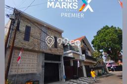 Rumah Kost untuk Dijual di Lowokwaru dengan 9 KT, 8 KM, Luas 190m2 Rumah Kost untuk Dijual di Lowokwaru dengan 9 KT, 8 KM, Luas 190m2