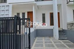 Tempat Ideal! Vila di Batu, Luas 98m2m², Kondisi Prima Tempat Ideal! Vila di Batu, Luas 98m2m², Kondisi Prima