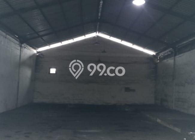 Unit Gudang Dijual di Pakis Malang Luas Tanah 300m2, Luas Bangunan 300m2 Unit Gudang Dijual di Pakis Malang Luas Tanah 300m2, Luas Bangunan 300m2