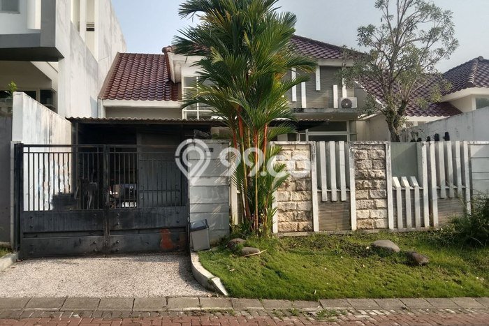 Rumah LT 201m2m² / LB 90m2m² Lokasi Strategis di Villa Puncak Tidar, Malang Rumah LT 201m2m² / LB 90m2m² Lokasi Strategis di Villa Puncak Tidar, Malang