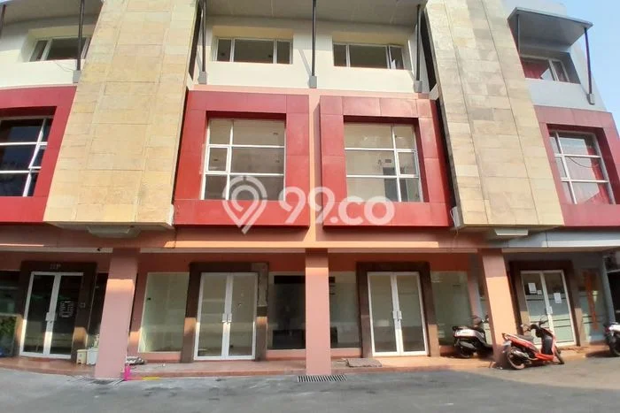 Disewakan Ruko di Pusat Kota Jakarta Selatan Ramai Strategis Disewakan Ruko di Pusat Kota Jakarta Selatan Ramai Strategis
