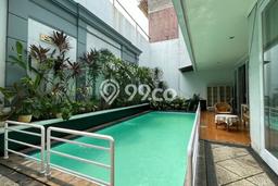 For Sale! Premium House LT 400m2 Desain Modern di Pondok Indah For Sale! Premium House LT 400m2 Desain Modern di Pondok Indah