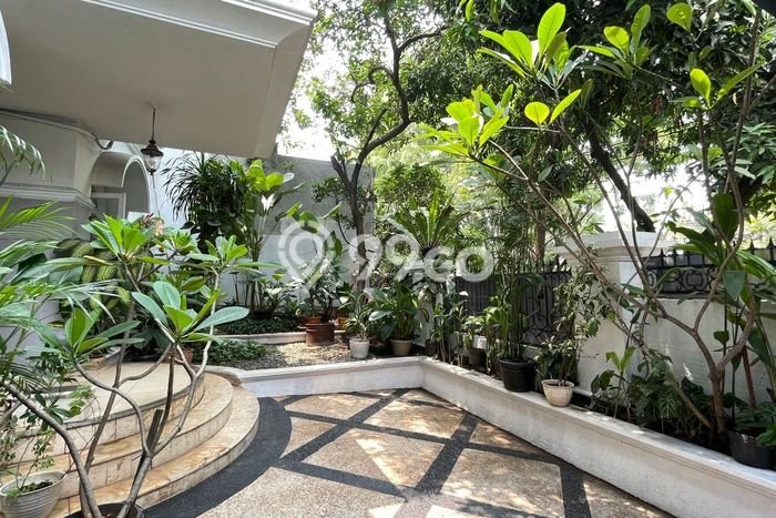 For Sale! Premium House LT 400m2 Desain Modern di Pondok Indah For Sale! Premium House LT 400m2 Desain Modern di Pondok Indah