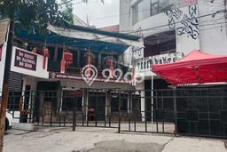 LOKASI STRATEGIS! Komersial For Rent Kawasan Buah Batu, Luas 350m², Area Berkembang LOKASI STRATEGIS! Komersial For Rent Kawasan Buah Batu, Luas 350m², Area Berkembang