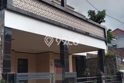 BEST CHOICE! Rumah kawasan , 3 KT, Akses Sekolah, LT 150m2m² LB 250m2m² BEST CHOICE! Rumah kawasan , 3 KT, Akses Sekolah, LT 150m2m² LB 250m2m²