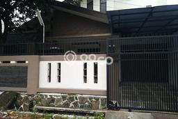 Rumah di Turangga, Siap Huni, 4 KT Rumah di Turangga, Siap Huni, 4 KT