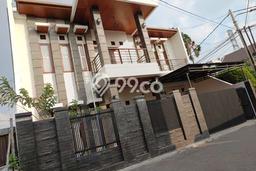 Rumah Cantik Siap Pakai Di Batununggal Luas 450m2 Lokasi Strategis Rumah Cantik Siap Pakai Di Batununggal Luas 450m2 Lokasi Strategis