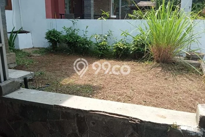 Rumah di Pasteur, 2 KT, Lingkungan Elite, Luas 100m² LB 80m² Rumah di Pasteur, 2 KT, Lingkungan Elite, Luas 100m² LB 80m²