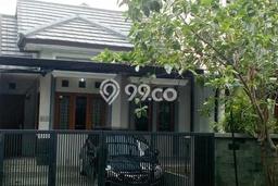 Disewakan! Rumah 2 Kamar Tidur &
2 Kamar Mandi di Terusan Buah Batu, Bandung Disewakan! Rumah 2 Kamar Tidur &
2 Kamar Mandi di Terusan Buah Batu, Bandung