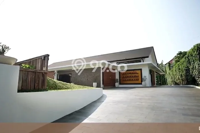 Dijual! Vila di Bogor Tengah, Ukuran 1687m2m², Akses ke Fasilitas Umum Dijual! Vila di Bogor Tengah, Ukuran 1687m2m², Akses ke Fasilitas Umum