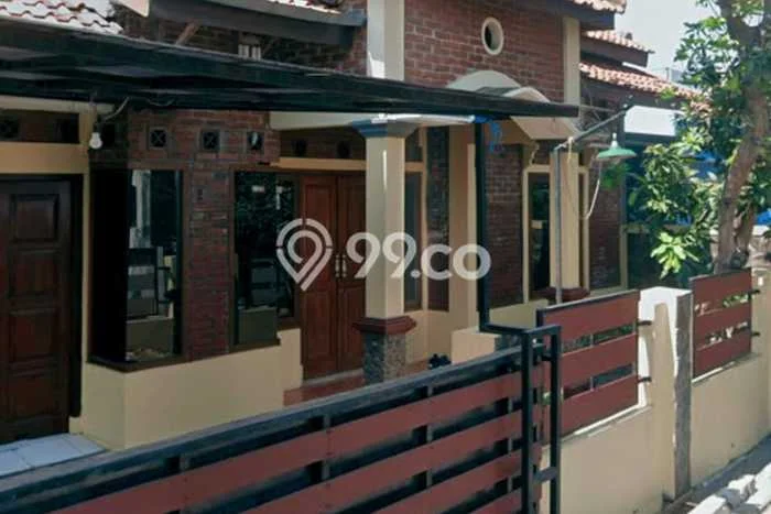 For Sale Rumah 3 Kamar Lokasi Strategis Nyaman dan Strategis di Semarang Timur For Sale Rumah 3 Kamar Lokasi Strategis Nyaman dan Strategis di Semarang Timur