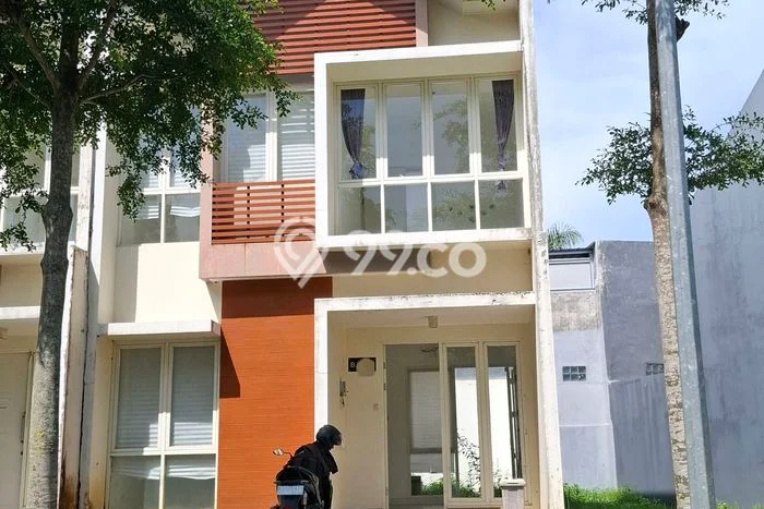 Rumah Sewa Malang LT 96m2 LB 50m2 Area Buring Rumah Sewa Malang LT 96m2 LB 50m2 Area Buring
