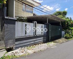 Disewakan Rumah Konsep Modern di Cilandak Jakarta Selatan dengan 4 KT Disewakan Rumah Konsep Modern di Cilandak Jakarta Selatan dengan 4 KT